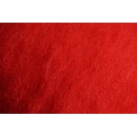 Sarkanas krāsas kārstā vilna